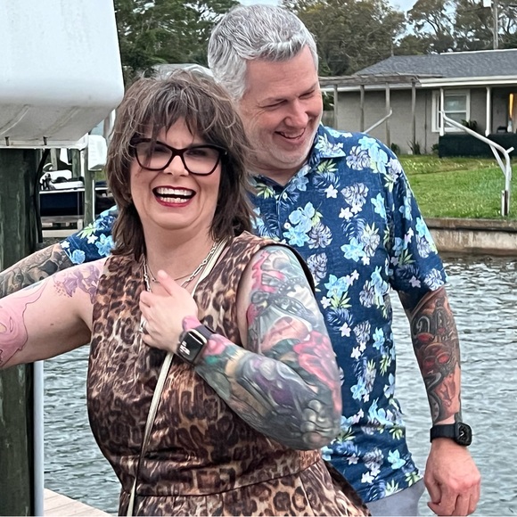 Meet your Posher, Nicky - Picture 4 of 4